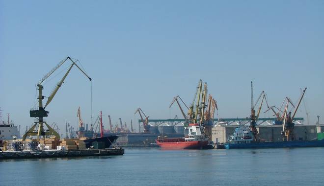 Patronatul portuar lansează noi acuzații la adresa CNAPMC - patronatulportuar-1425475123.jpg