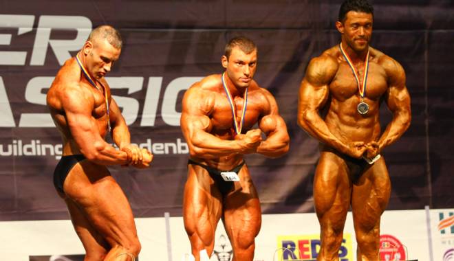 Patru constănțeni, pe podium la Tiger Classic - patruculturism-1440524197.jpg