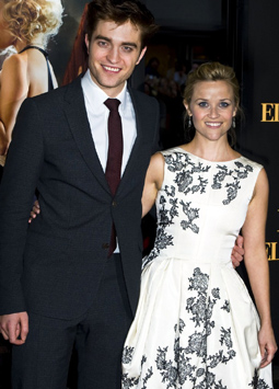 Robert Pattinson, consolat de Reese Witherspoon! - pattinson-1344267666.jpg