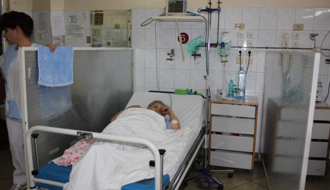 Câte paturi private  vor putea fi  în spitalele publice - paturispital-1384879596.jpg