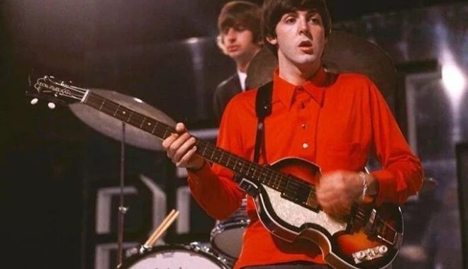 Paul McCartney a găsit chitara bas care i-a fost furată acum mai bine de 50 de ani