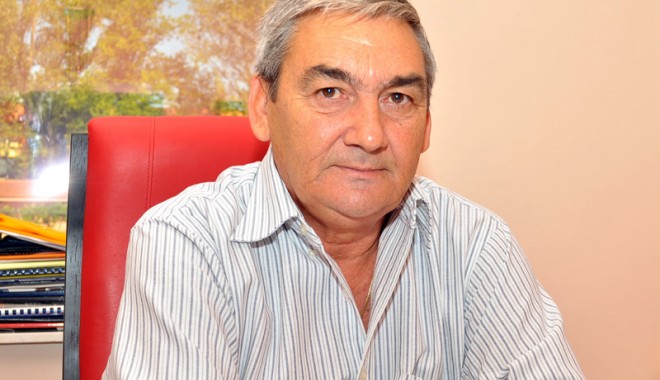 Fotbal, FC Viitorul / Peniu regretă punctele pierdute cu FC Farul - paulpeniu-1323249852.jpg