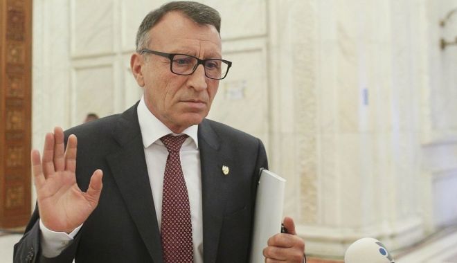 Paul Stănescu: "Creşterea pensiilor şi cea a salariului minim sunt obiective comune ale coaliţiei"