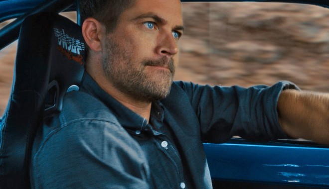 Verdictul criminaliștilor despre mașina în care a murit Paul Walker - paulwalkerincarrace-1387472663.jpg