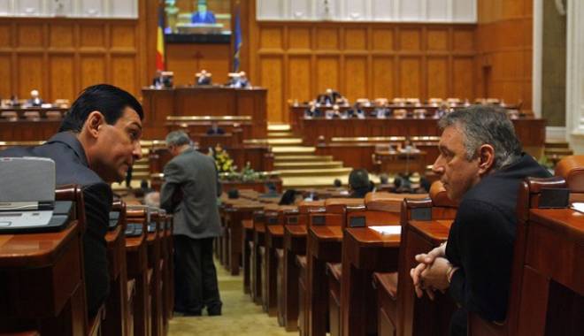 Deputatul Nicolae Păun a fost reținut - paun-1456416064.jpg