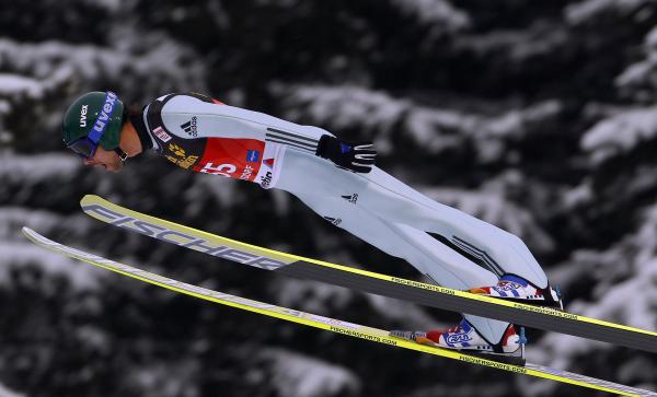 Rusul Pavel Karelin, campion la sărituri cu schiurile, a murit într-un accident rutier - pavelkarelin-1318170241.jpg