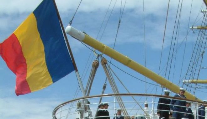 Renaşterea pavilionului maritim românesc. „Textul de lege este gata, lipseşte doar voinţa politică!” - pavilion-1684061346.jpg