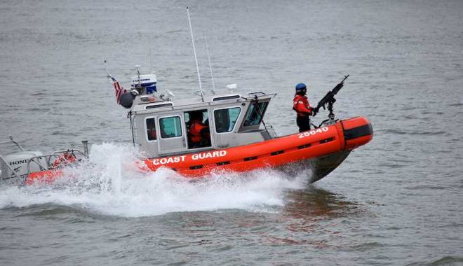Submarin cu șase tone de cocaină, capturat în apele Mexicului - paza-1439036268.jpg