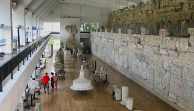 Paznicul Muzeului din Adamclisi,  găsit în comă - paznic-1457546120.jpg