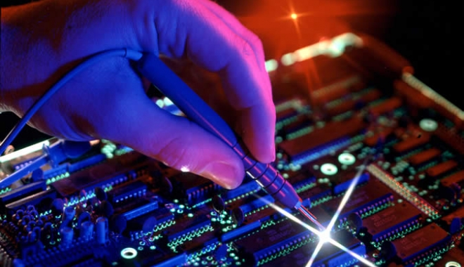 Cumpărați un produs electronic? Iată ce trebuie să verificați - pcbtest-1480942589.jpg