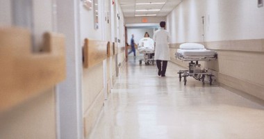 Copil legat de pat în spital / Ministerul Sănătății cere anchetă - pediatrie1342045350-1388844841.jpg