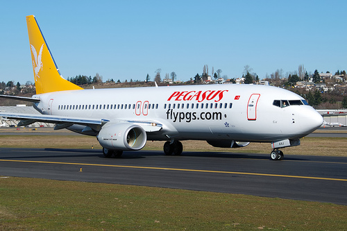 TENTATIVĂ de DETURNARE către SOCI / ATERIZARE DE URGENȚĂ a unui AVION decolat din Ucraina - pegasusturkey-1391795560.jpg