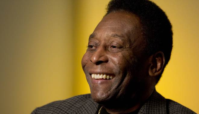 Pele, supus unei intervenții chirurgicale la coloană - pele-1437296548.jpg