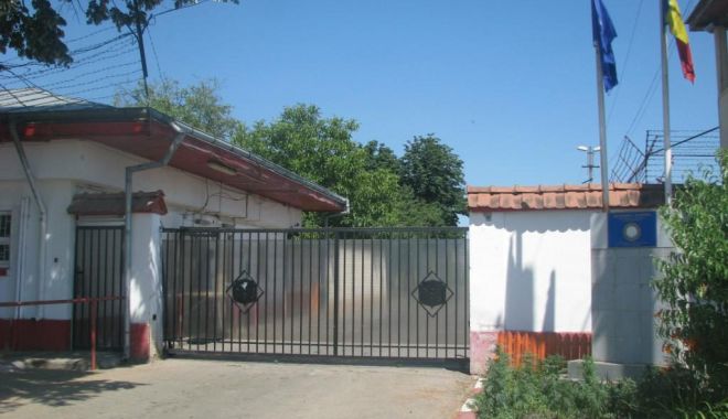 Dosar penal deschis de polițiști în urma incendiului care a distrus serverele de la Penitenciarul Jilava