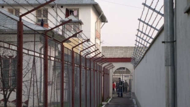 Un deținut a furat chiar din sediul DNA, în timp ce aștepta să fie audiat - penitenciar36365100-1521964108.jpg