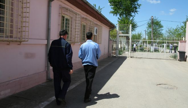Zeci de posturi scoase la concurs. Se caută gardieni pentru Penitenciarul Poarta Albă! - penitenciarangajari-1600885173.jpg