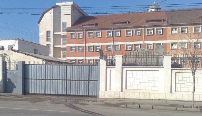 Patru deținuți de la Penitenciarul Tulcea, în stare gravă la spital, după ce au fost înjunghiați într-un scandal - penitenciarultulcea-1373202219.jpg