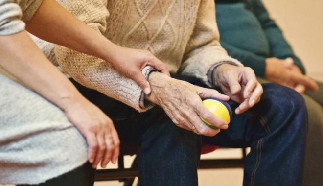 România îmbătrânește! Sunt județe unde 15 pensionari sunt susținuți de doar zece angajați