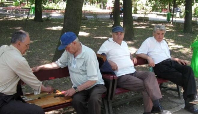 Numărul pensionarilor care au primit indemnizaţie socială a crescut, în iulie, cu 1.656 persoane