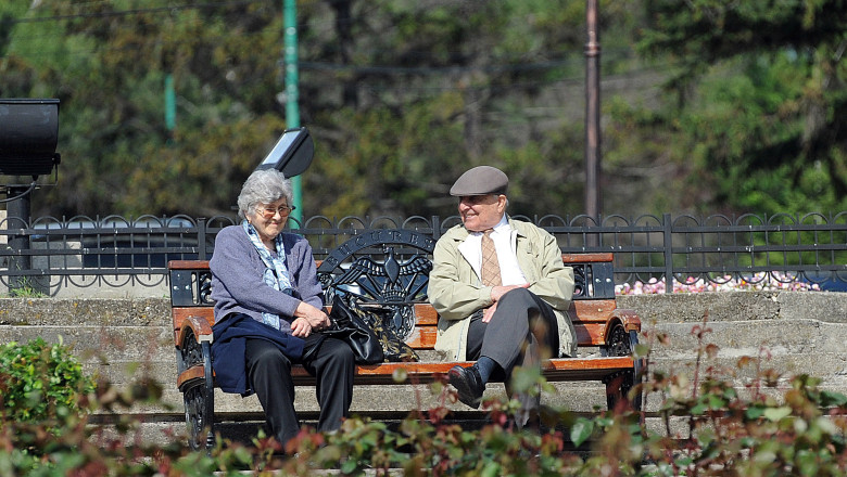 Mai puțini pensionari în România. În anul 2024, numărul acestora a scăzut - pensionari-1743322433.jpg