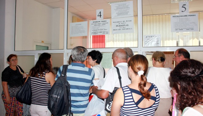 Pensionarii care au cumulat veniturile,  buni de plată! - pensionariicudatorii-1407521240.jpg