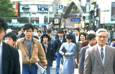 Populația Japoniei se va diminua cu o treime până în 2060 - people-1327920380.jpg