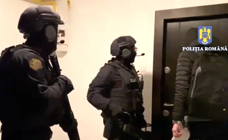 Percheziţii domiciliare în mai multe judeţe. Vizate persoanele care au incitat la violență în mediul online - perchezitii-domiciliare-1734083172.jpg