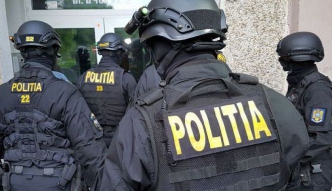 Evaziune fiscală și spălare de bani! Percheziții de amploare ale Poliției Române, duminică dimineața thumbnail