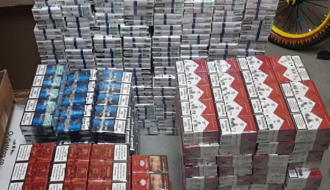 GALERIE FOTO şi VIDEO. Percheziţii şi flagrant delict, la Constanţa, într-un dosar de contrabandă cu ţigări - perchezitii3-1624435858.jpg