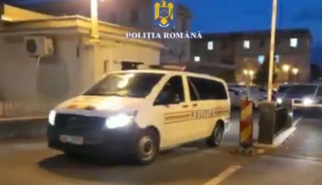 VIDEO. Percheziţii la Constanţa, LA PERSOANE BĂNUITE DE PROXENETISM