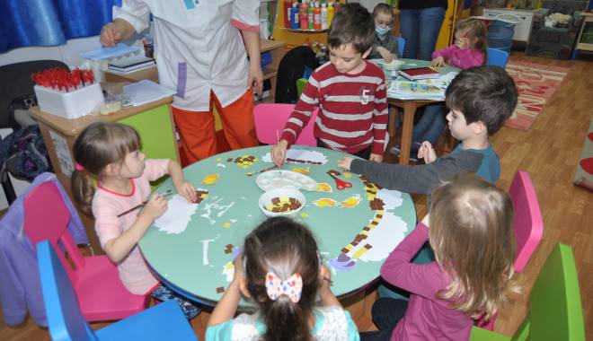 Încep înscrierile la grădiniță - perlutelemariigradinita12-1430050138.jpg