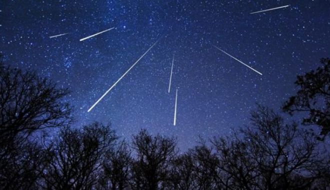 Experienţă unică în faţa Planetariului din Constanţa! Ploaia de meteori va fi urmărită timp de câteva ore - perseidele30658000-1660117576.jpg