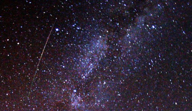 Spectacol pe cerul din întreaga lume! Ploaia de Perseide a atins punctul maxim - perseidmeteorandmilkywayin2009-1691910238.jpg