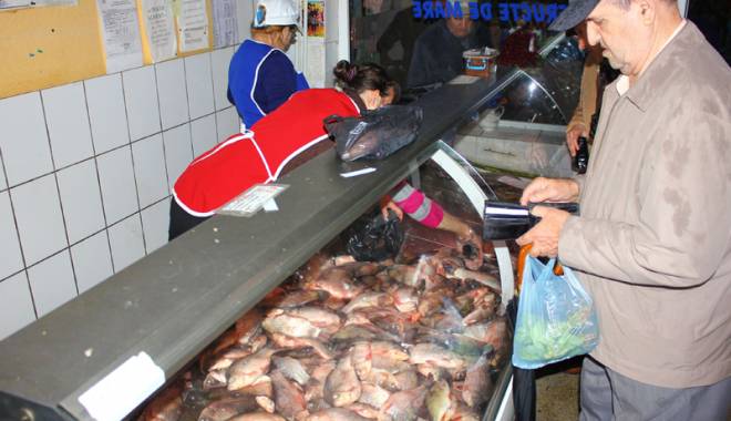 Jale în pescăriile din Constanța. Ce au găsit inspectorii sanitar-veterinari - pescarie-1445451426.jpg