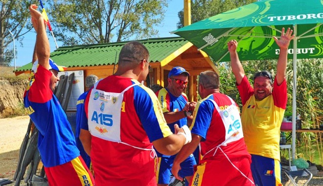România este campioană mondială la pescuitul de crap - pescuitromania-1349031064.jpg