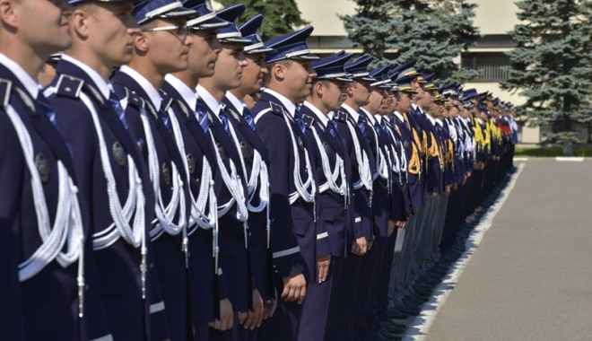 Peste 5.000 de posturi,  scoase la concurs de către MAI - peste-1473179358.jpg
