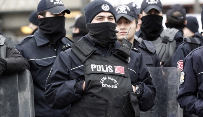 Peste  70 de persoane reținute la Istanbul, în cadrul anchetei privind  puciul din 2016 - peste-1499692946.jpg