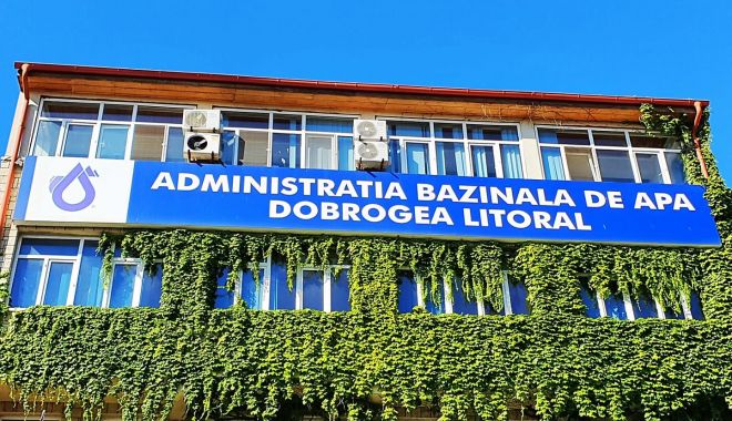 Peste 2.000 de măsuri şi amenzi, aplicate pentru activitatea de pe plaje - peste2000demasuriamenzi-1602783082.jpg