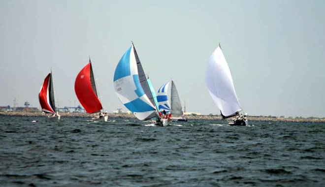 Peste 200 de velieri sunt așteptați  la Regatta Callatis 2015 - peste200yachting-1440606101.jpg