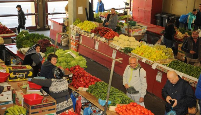 Peste 3.400  de comercianți  de fructe și legume au fost controlați - peste3400decomerciantidefructesi-1556108583.jpg