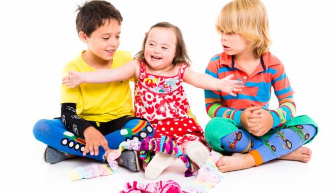 Peste 4.000 de copii adoptabili, în România - peste4000decopii-1436981107.jpg