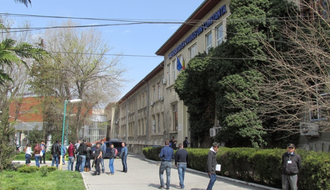 Peste 400 de universitari, la Conferința Asociației Europene de Studii Americane - peste400deuniversitari-1460044868.jpg