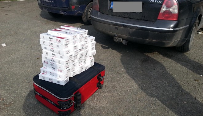 Peste 1.000 de pachete cu țigări de contrabandă, confiscate în Constanța - pesteomie-1398677747.jpg