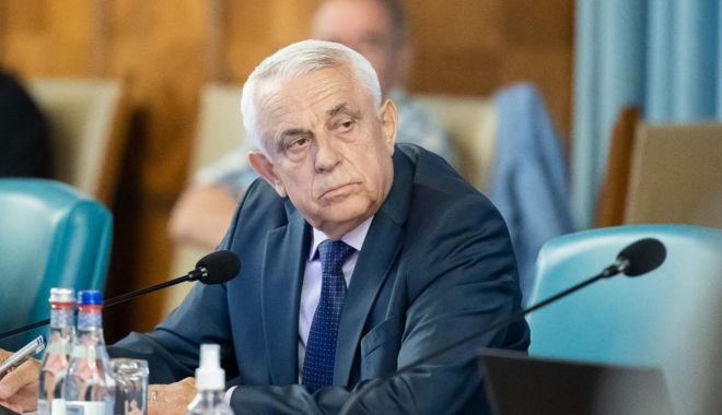 Ministrul Daea s-a dus pe câmpurile uscate de secetă: Primele măsuri anunțate