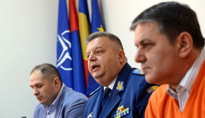 Militar sau fotbalist? Nu-i cam mult 54.000 de euro pentru un meci de fotbal? - petrea-1523284926.jpg