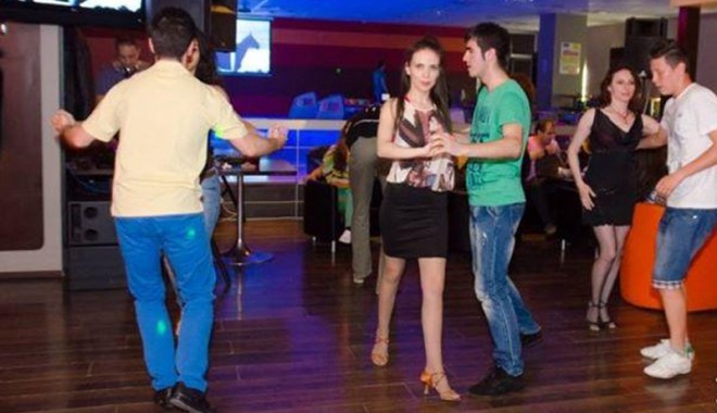 Distracție pe ritmuri latino, mâine, la Inside Bowling Center - petrecerilatino-1410368806.jpg
