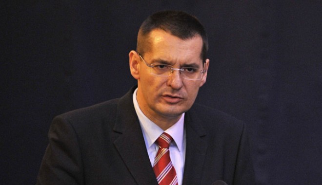 Șeful Poliției Române, Petre Tobă, a fost chemat la DNA - petretoba604razvanchirita-1340723016.jpg