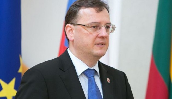 Premierul ceh a demisionat - petrnecas-1371488956.jpg