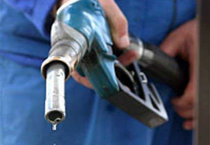 Când țițeiul se ieftinește, carburanții se scumpesc - petrol-1312915204.jpg