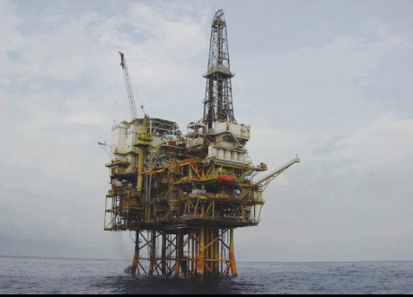 O companie românească a lucrat pe sub apă pentru Gazprom. Pe 270 de milioane de dolari - petrol12229300-1312808113.jpg